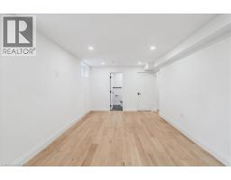 82 MARILYN Street - 32