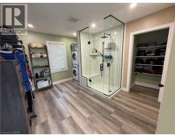 94 HOWARD Avenue - 14