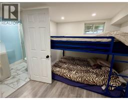 94 HOWARD Avenue - 23