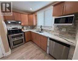 94 HOWARD Avenue - 7