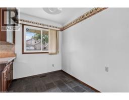 13 WADE Road - 12