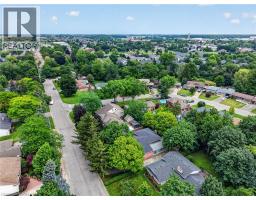 13 WADE Road - 37