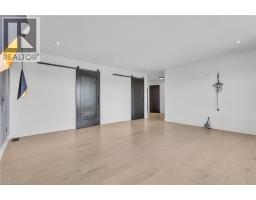 920 THOMAS PEDDER Court - 24