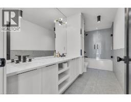 920 THOMAS PEDDER Court - 35