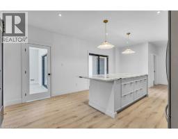 920 THOMAS PEDDER Court - 36