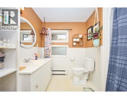 123 FAIRVIEW Avenue W - 25