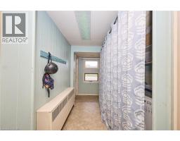 123 FAIRVIEW Avenue W - 26