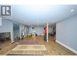 123 FAIRVIEW Avenue W - 30