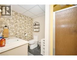 123 FAIRVIEW Avenue W - 32