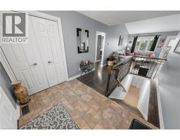 1052 VANSICKLE Road N - 27