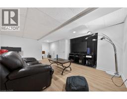 1052 VANSICKLE Road N - 30