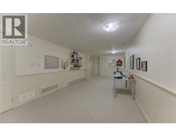 98 LONGWOOD Drive - 40