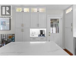 43 THOROLD Avenue - 16