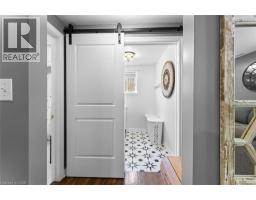 43 THOROLD Avenue - 32