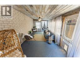 43 THOROLD Avenue - 35