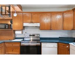 160 DAVIS Street - 15