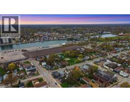 160 DAVIS Street - 32