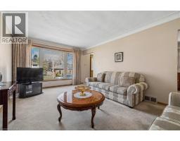 11 DUFF Street - 10