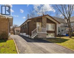 11 DUFF Street - 3