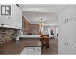 36 HAYHURST Road UnitNo. 109 - 11