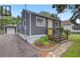 61 MAUD Street - 1