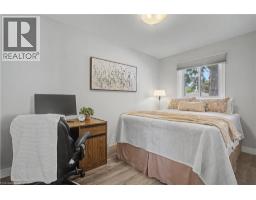 61 MAUD Street - 20