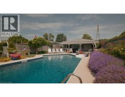 89 GENEVA Crescent - 32