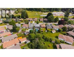 89 GENEVA Crescent - 38
