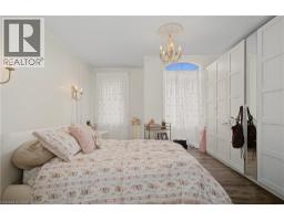 422 RIDEAU RIVER Street - 36