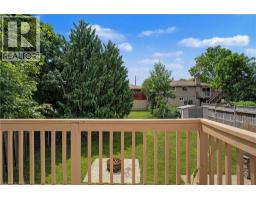 39 SOUTHWOOD Drive - 11