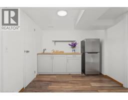 39 SOUTHWOOD Drive - 37