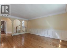 342 BRYANT Crescent - 7