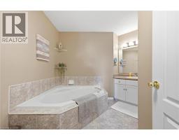 27 BEECH Street - 17