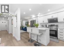 1118 AVONDALE Drive - 12