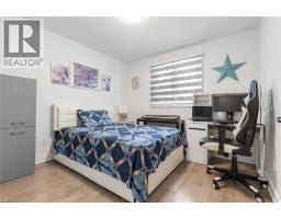 1118 AVONDALE Drive - 22