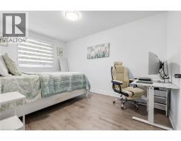 1118 AVONDALE Drive - 23