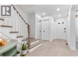 1118 AVONDALE Drive - 4
