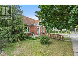 1099 UNION Street - 4