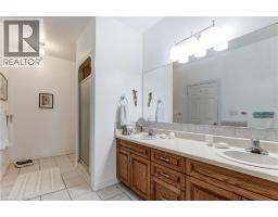 393 HENDERSON Road - 19