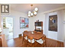 20 FAIRHOLT Road N - 11