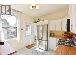 20 FAIRHOLT Road N - 14