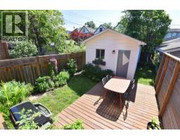 20 FAIRHOLT Road N - 42