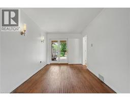18 ELMA Street - 10