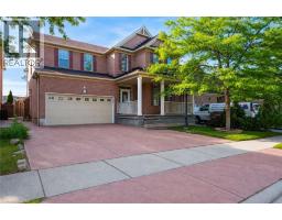 8 GANDER Crescent - 1
