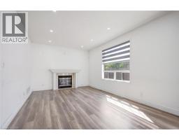 8 GANDER Crescent - 10
