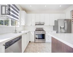 8 GANDER Crescent - 14