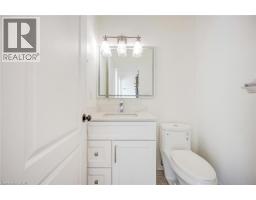 8 GANDER Crescent - 17