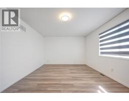 8 GANDER Crescent - 20