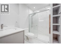 8 GANDER Crescent - 29