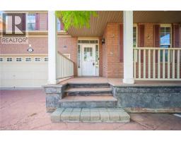 8 GANDER Crescent - 3